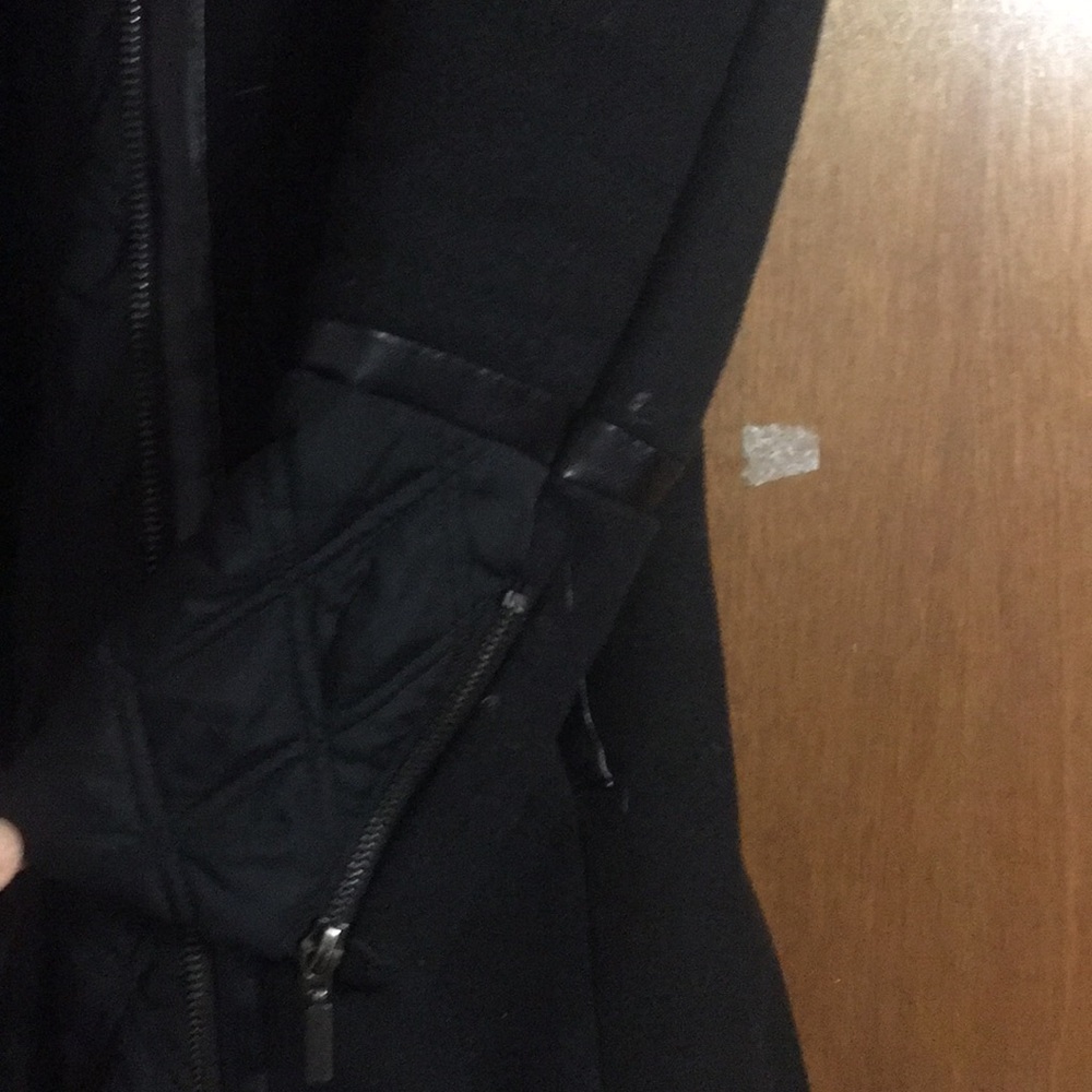 Jacket - Picture 3 of 6